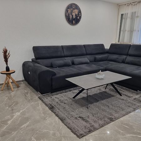 Apartment Sasu Friedrichshafen Extérieur photo