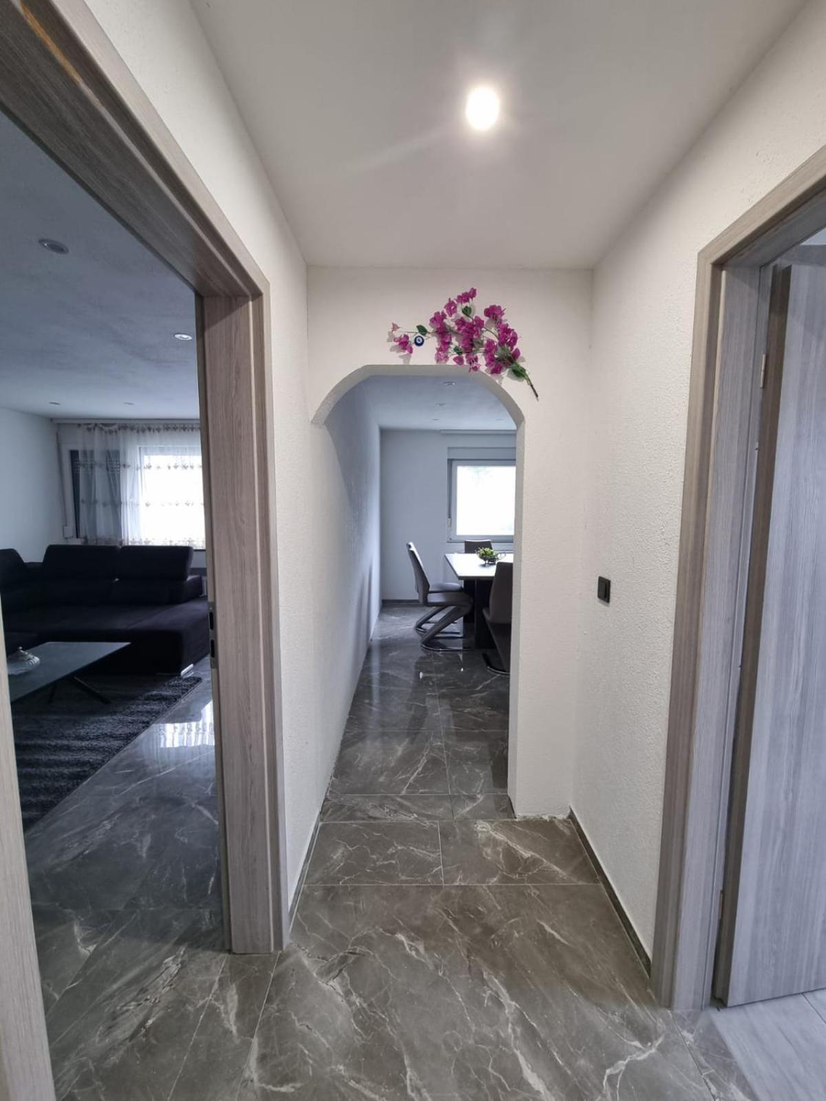 Apartment Sasu Friedrichshafen Extérieur photo